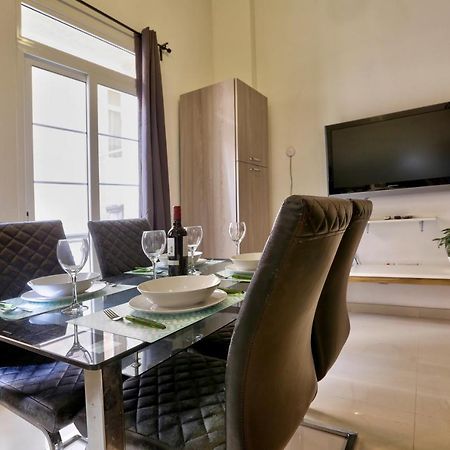 Charming Valletta 1 Bedroom Apartment Off Republic Street Sleeps 4 Ngoại thất bức ảnh